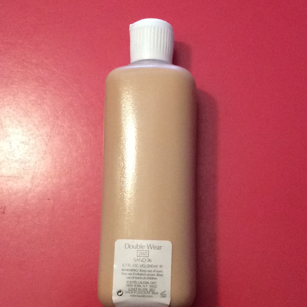 Estée Lauder Double Wear Sand  6.7oz